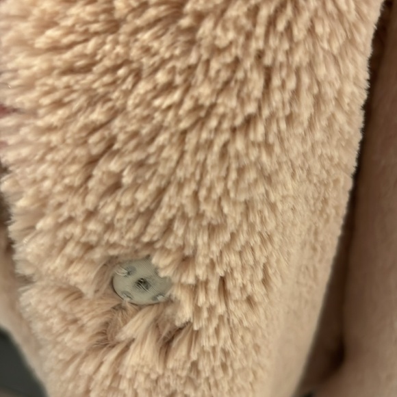 pink coat - Picture 3 of 4